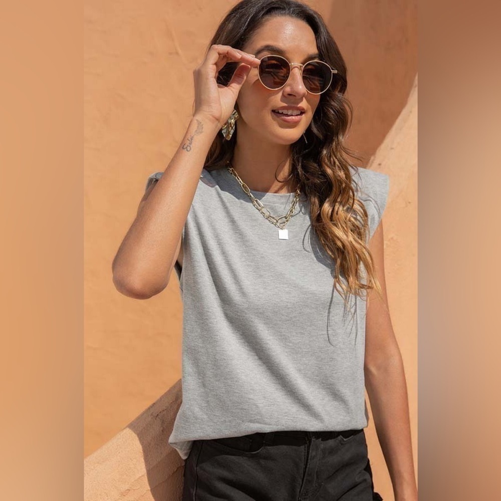 BIN#17 - Gray Padded Shoulder Round Neckline Muscle Tee